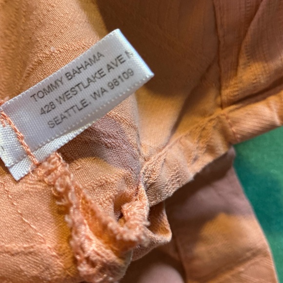 Tommy Bahama Tropic Isles 100% Silk Textured Camp Shirt, Mango, Size Medium - Picture 9 of 13